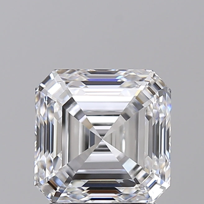 SQUARE Emerald Lab Created Diamond