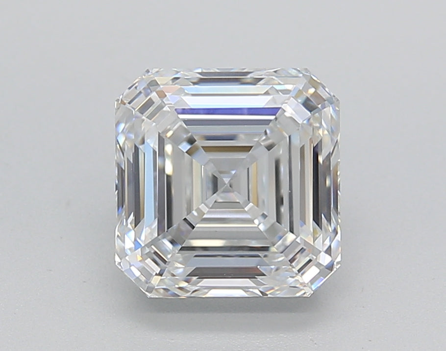 SQUARE Emerald Lab Created Diamond