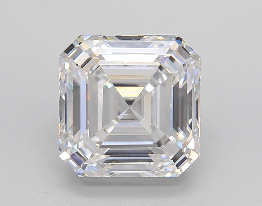 SQUARE Emerald Lab Created Diamond