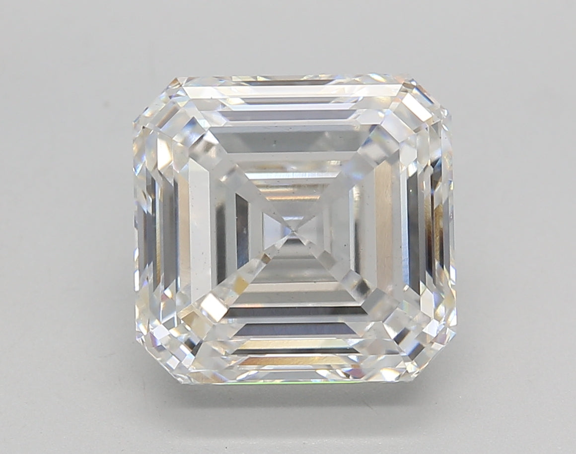 SQUARE Emerald Lab Created Diamond