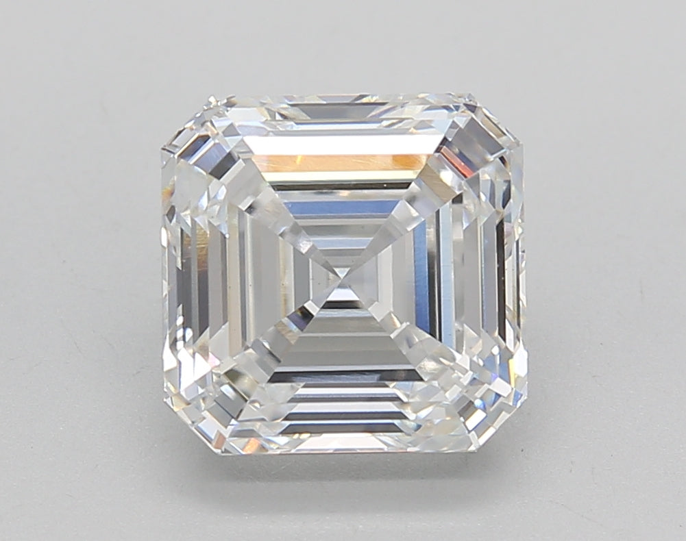 SQUARE Emerald Lab Created Diamond