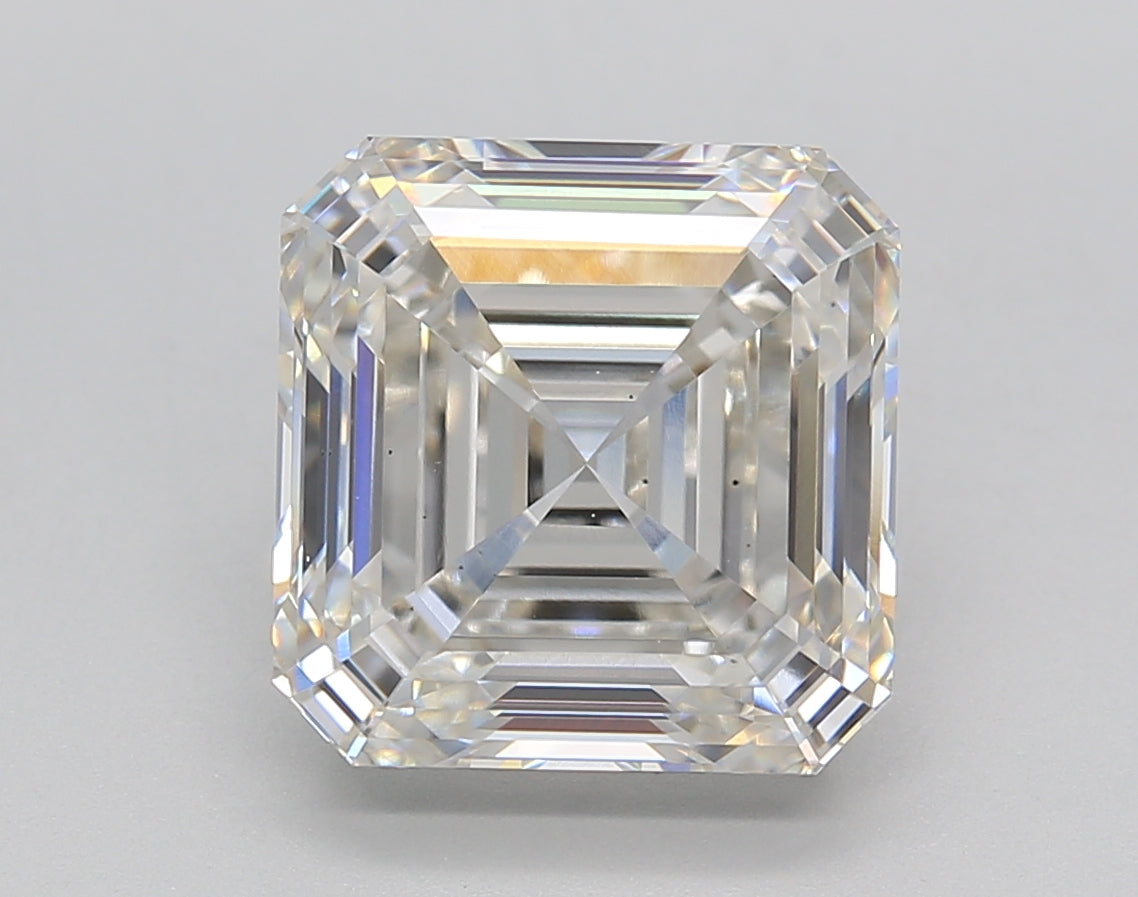 SQUARE Emerald Lab Created Diamond