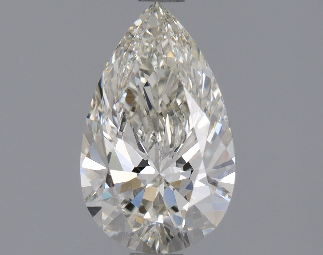 Pear Lab Created Diamond