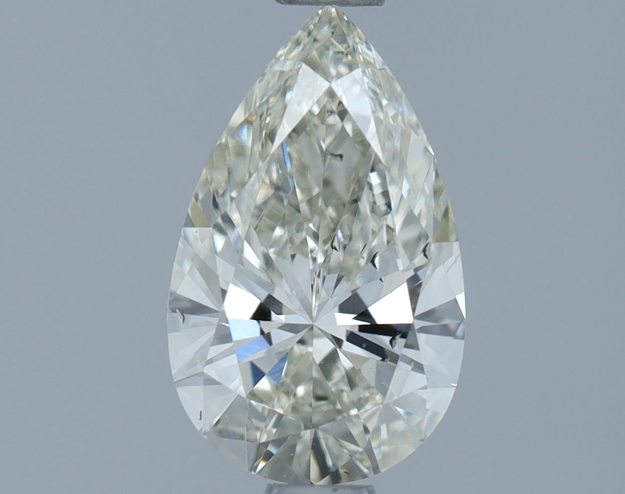 Pear Lab Created Diamond